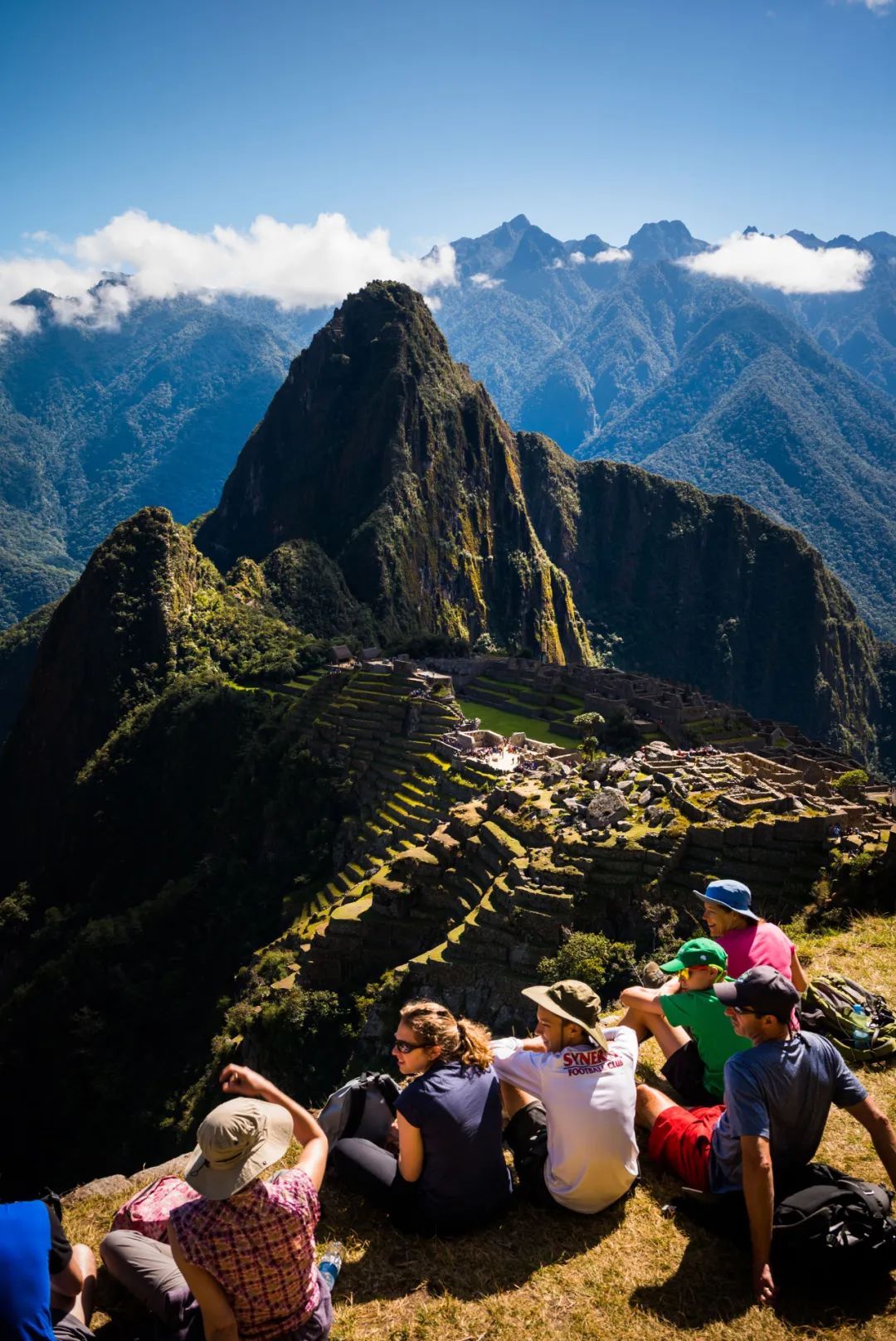 来，我们斗胆聊一下出国怎么玩
