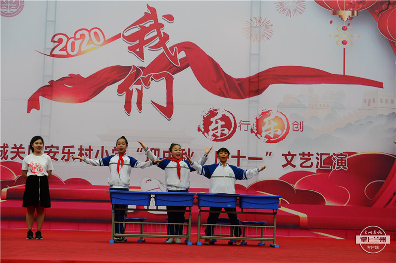 迎中秋小学舞蹈,诗朗诵舞蹈双人小学生国庆