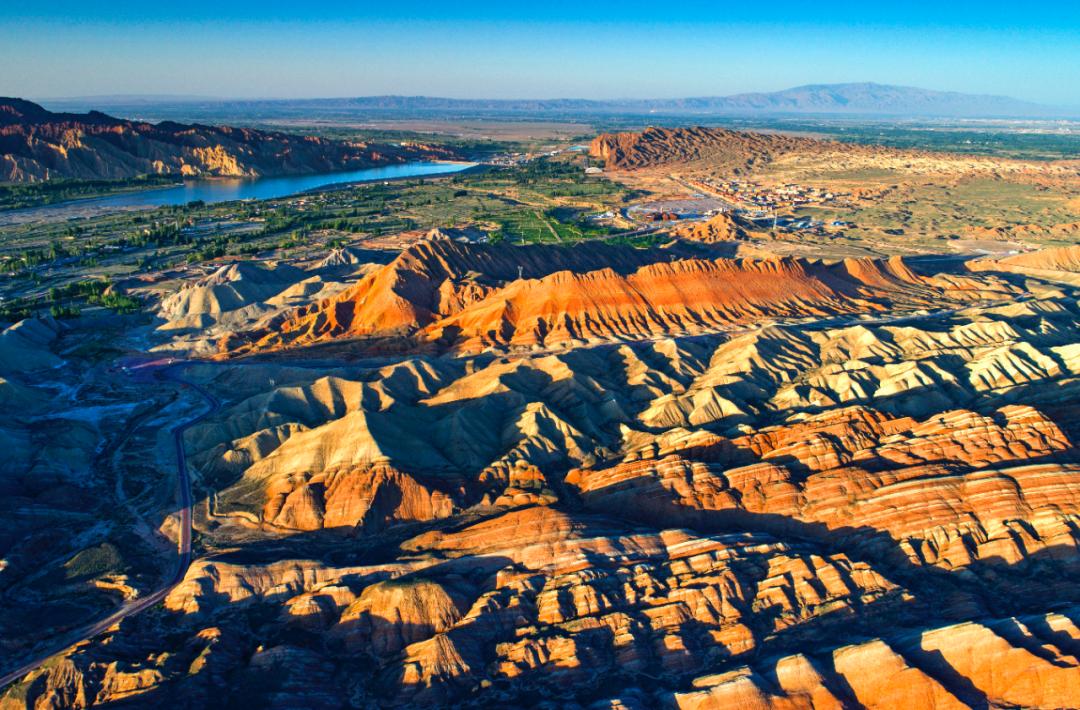 张掖彩虹山是丹霞地貌吗,张掖丹霞地貌观景台简介