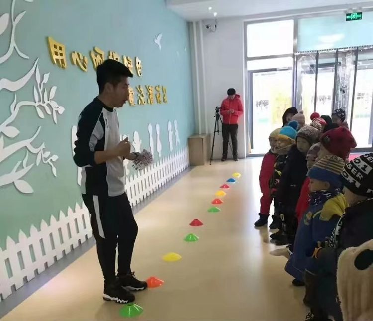 白城龙卷风足球俱乐部,追风少年足球俱乐部怎么报名