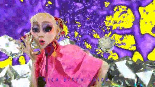 逃离毛坦厂的中国女孩，如何被LadyGaga选中了？