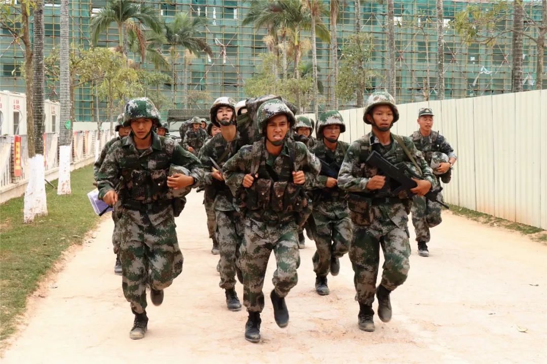 新兵在部队危险吗,新兵野外生存训练