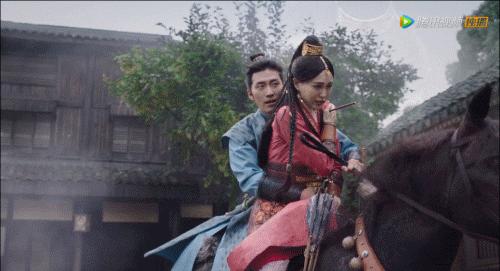 唐嫣再扮紫萱肉眼打碎角色滤镜,唐嫣时隔11年再扮紫萱冻龄美貌