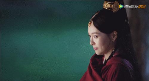 唐嫣再扮紫萱肉眼打碎角色滤镜,唐嫣时隔11年再扮紫萱冻龄美貌