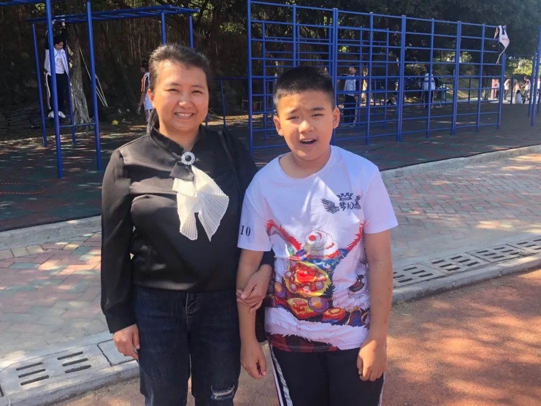 体育老师都当过班主任吗,东莞体育老师做班主任