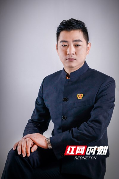 华浔品味装饰罗昊,华浔品味装饰直播海南