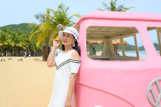 去三亚拍亲子写真照选什么地方,三亚旅拍亲子照爷爷奶奶可以去吗