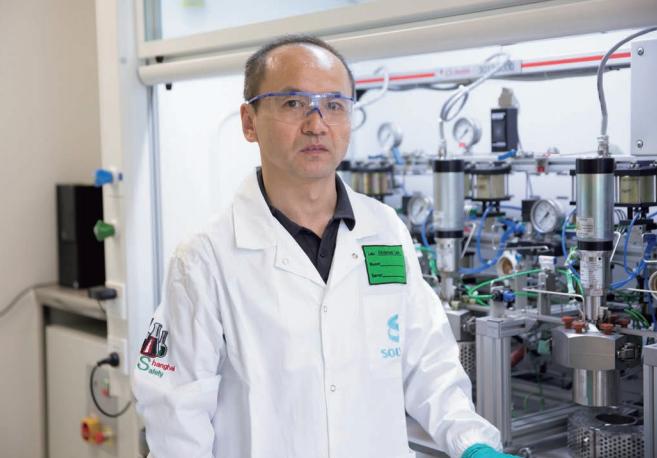 这些受表彰的集体和个人你认识吗,上海有谁受到表彰了