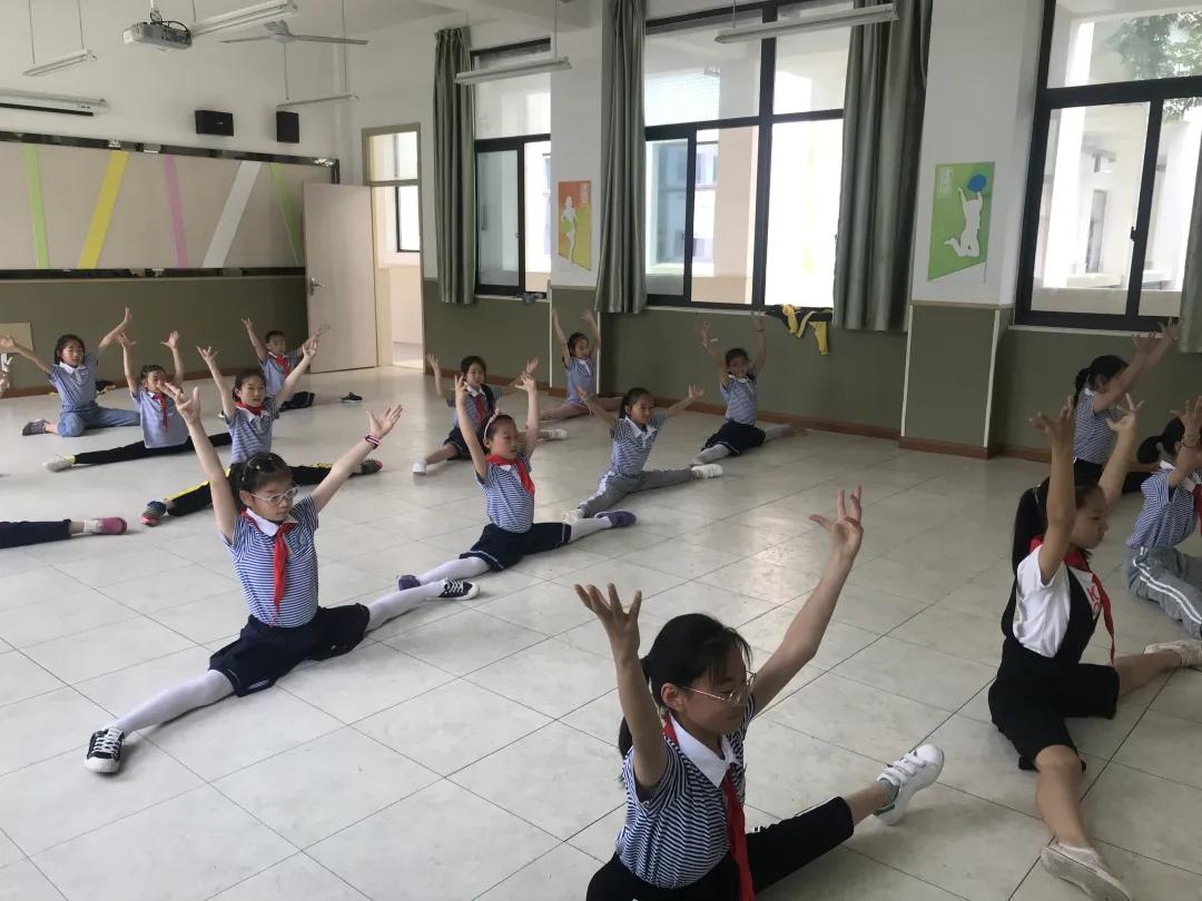 舟山小学亮相,浙江省舟山市城西小学体育