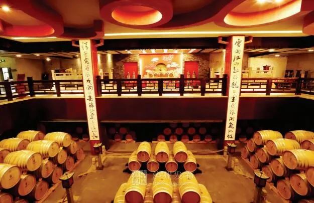 砥砺奋进的五年丨千亿近在咫尺！“变”与“不变”看泸酒