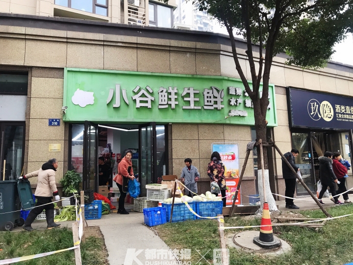 每天只睡三四个小时，营业额一天能上五位数！这门生意一夜爆火！杭州95后夫妻开的店被互联网巨头看上了