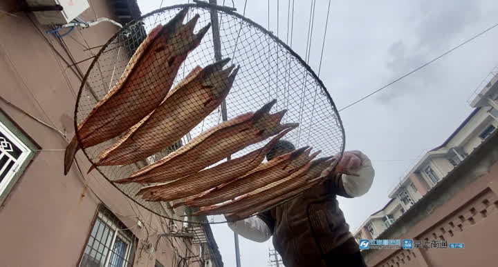 鍐涓婃捣缇庨鐢熻厡,鍐棩鑵屽埗缇庨