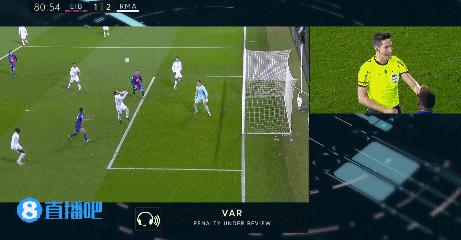 西甲皇马6-1马洛卡本泽马2传2射,皇马对埃瓦尔本泽马