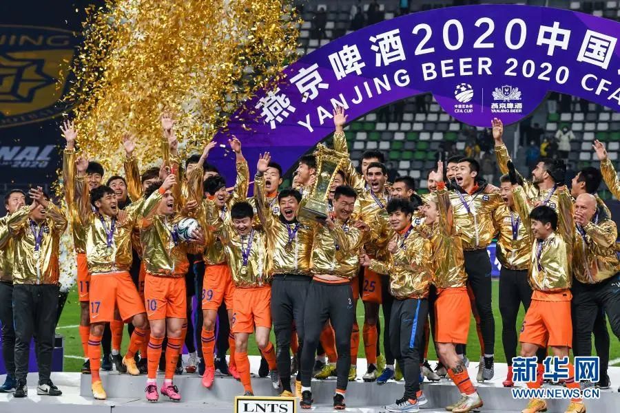 英雄迟暮梅西,英雄迟暮巴西足球