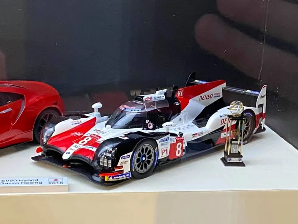 顶级1:18限量版车模,全球第一汽车收藏家