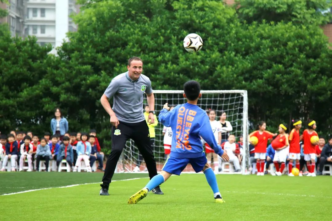 为这所学校点赞,为这样的学校点赞