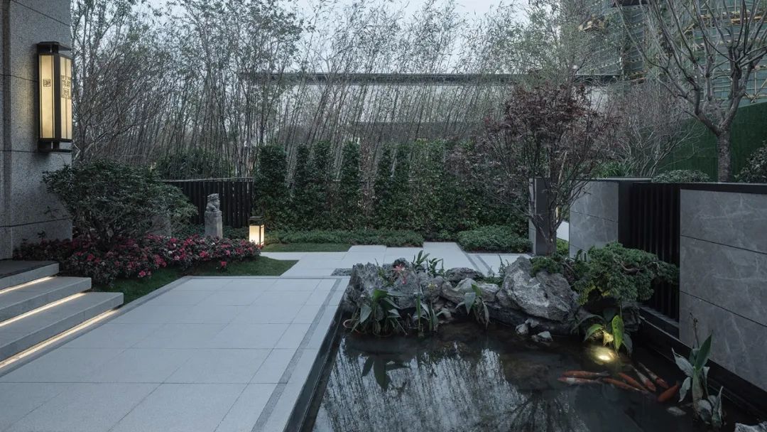 草色入帘青青,草色入帘青繁体