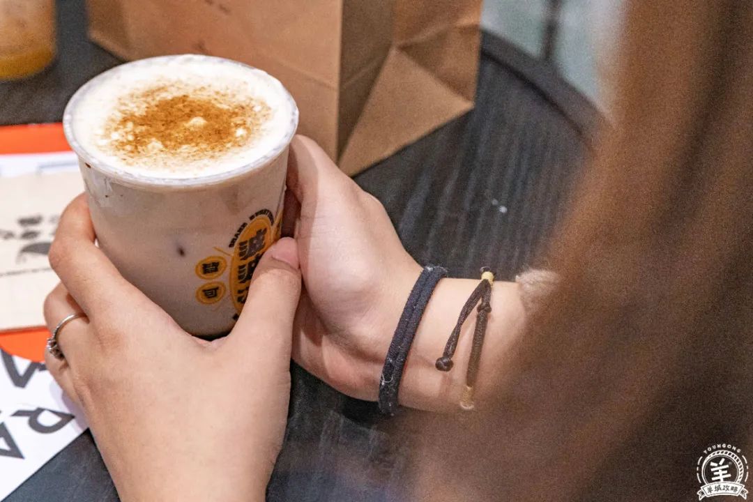 等了很久的喜茶,澳门首家喜茶介绍