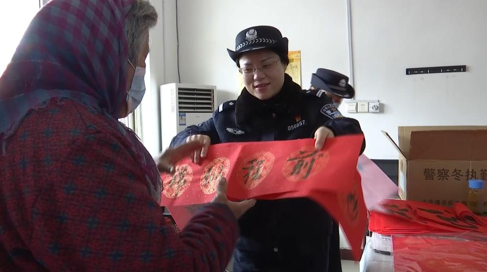 新春走基层把福送到百姓家,新春送福年味浓走访入户颂党恩