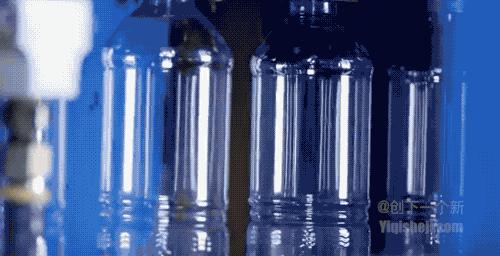 日本人种个葫芦，星巴克咖啡杯就变成了这样