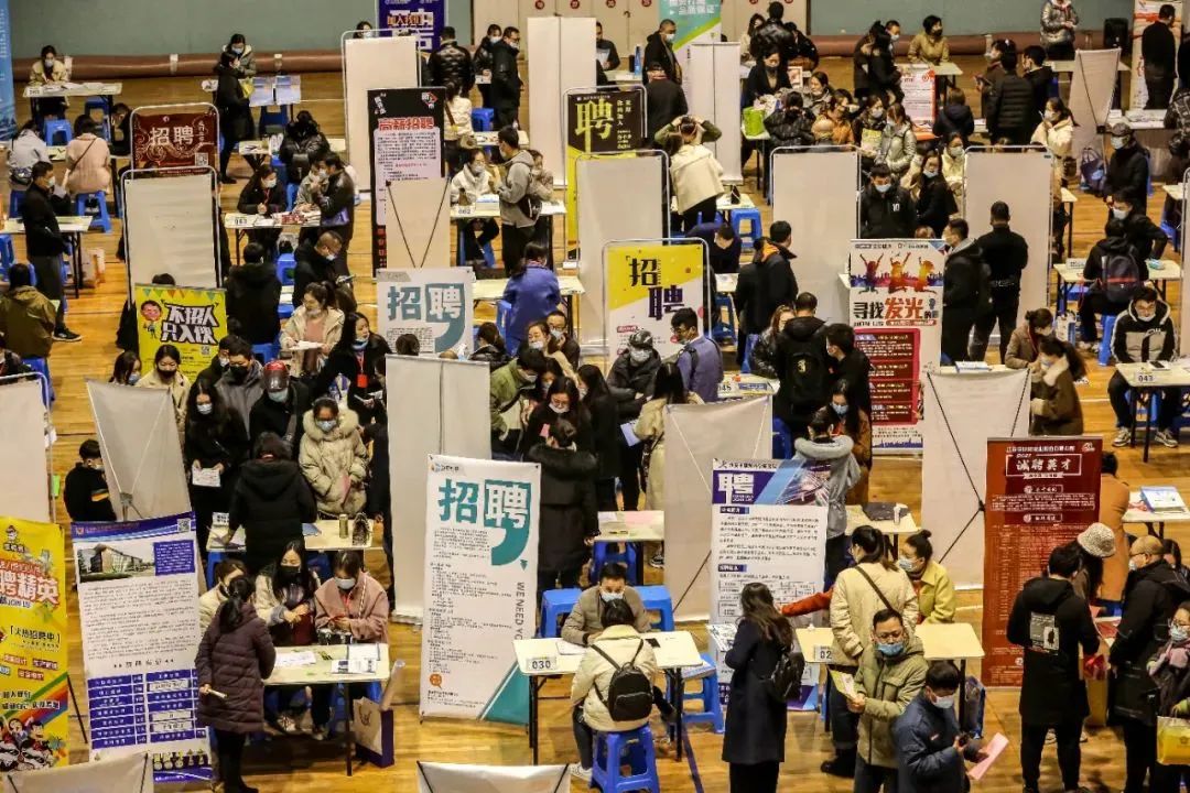 延迟退休之后会出现哪些问题,延迟退休提出的方案