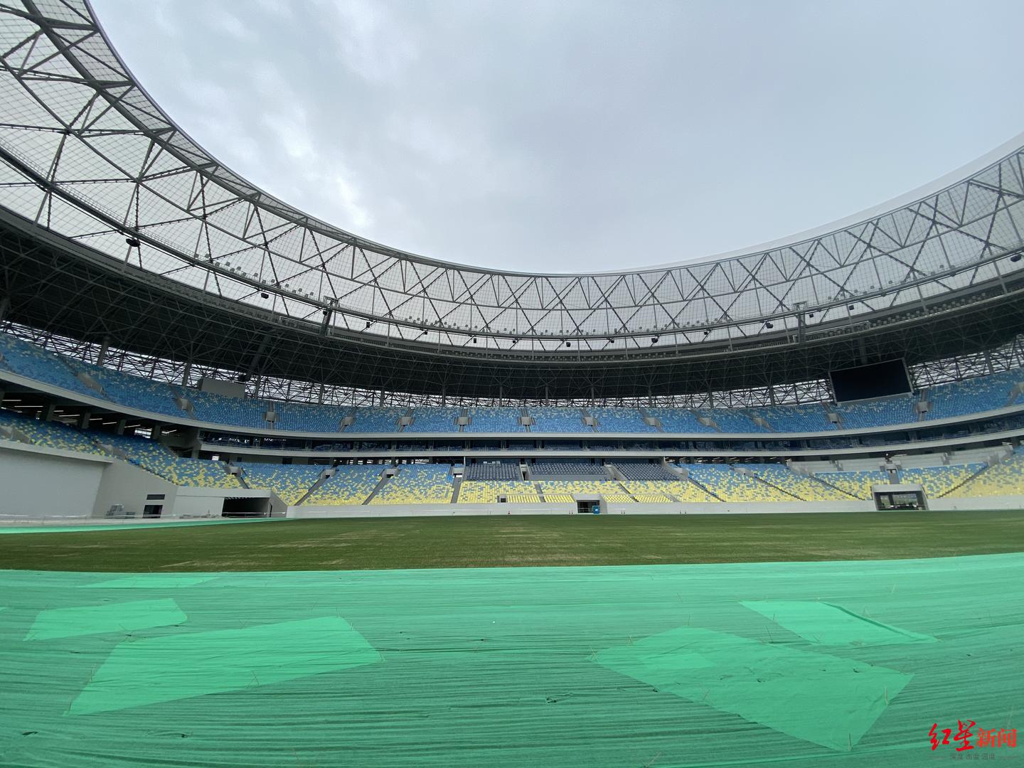 凤凰山体育馆有哪些项目,凤凰山体育公园体育馆面积