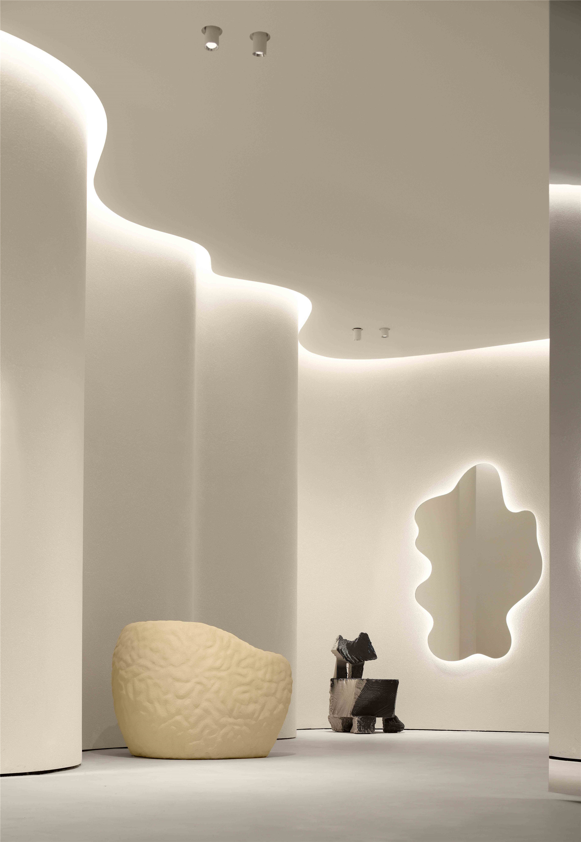 F.O.G.|北京三里屯观夏香薰体验零售空间