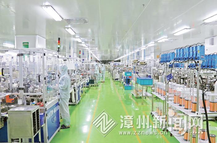 小元件背后的智能“大工厂”——探访全球继电器行业领航者漳州宏发电声有限公司