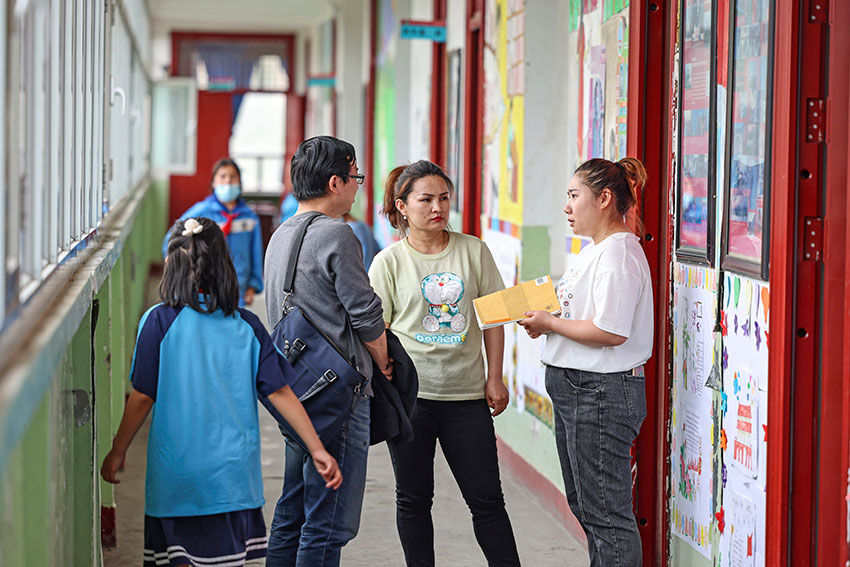 骗家长钱被发现了用什么理由挽回,收家长钱收多了退回去怎么说好