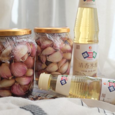 腌糖蒜只加糖和盐,腌糖蒜蒜不洗可以吗