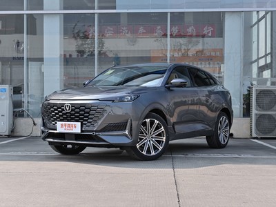 长安uni-k和长安cs75plus哪个好,长安uni-k车怎么样值得买吗