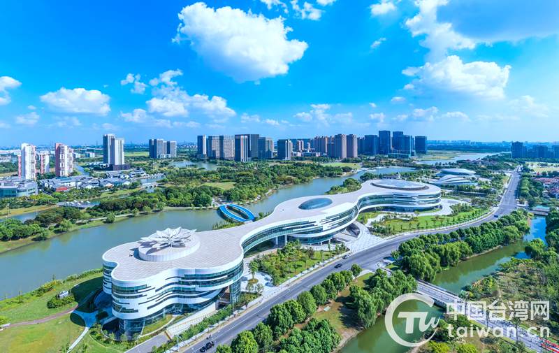 打好组合拳助力营商环境优化升级,打好服务组合拳助企纾困解难题