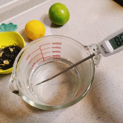 有了酸辣鸡杂老公每天多吃一碗饭,有了五香花生米老公每天吃一碗饭