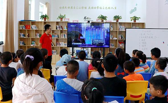 甘州区七彩童年寒假活动,七彩童年缤纷暑假儿童画