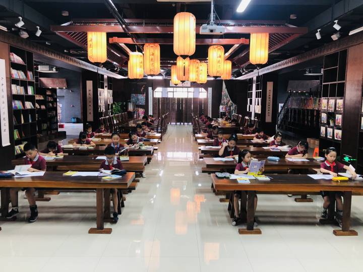 杭州钱塘区在建的九年一贯制学校,让孩子能进入心仪或合适的学校