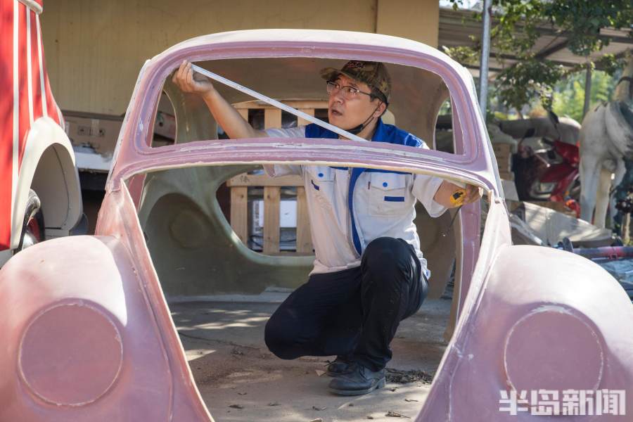 纯“爷”们！一把尺子量全球，青岛有位老爷车复刻大咖，快来围观