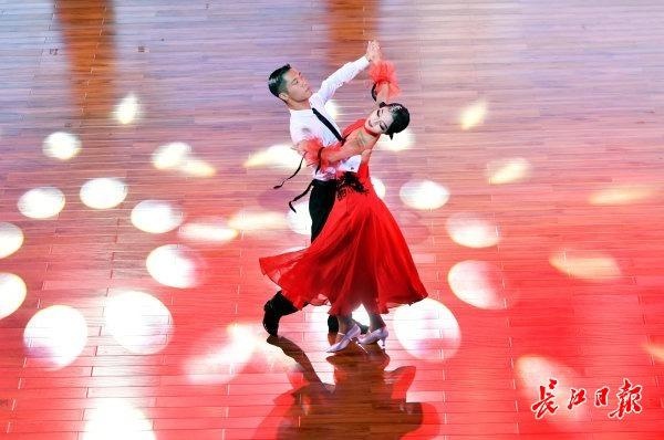 舞动全城，武汉全民健身运动会正式开幕