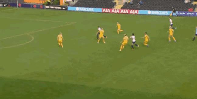 全力融入文化，唐佳丽展示留洋攻略，她值得重回中国女足