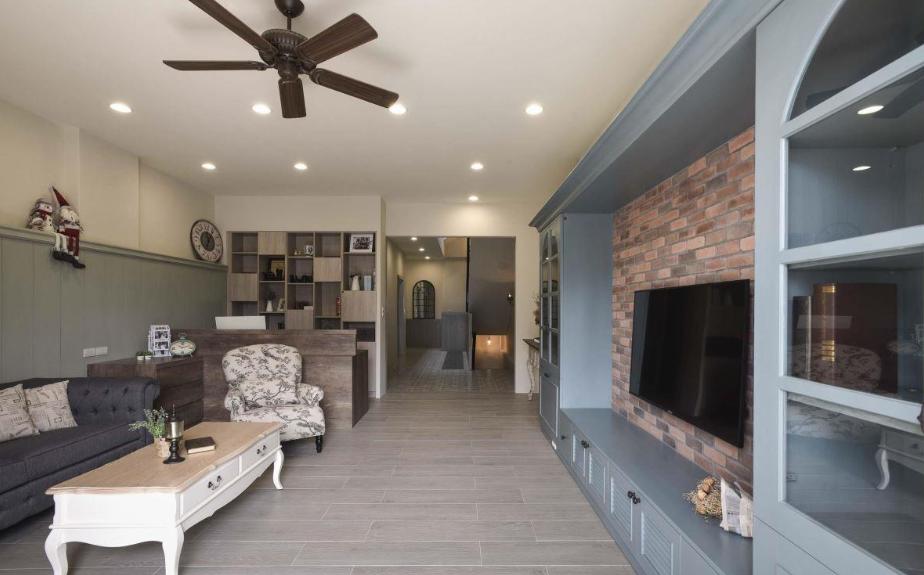 木纹砖的优缺点黑白风,木纹砖和木板找平方式一样吗