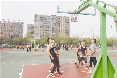 扫码测量体温并登记出入,测量体温入场