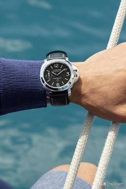 娌涚撼娴峰ぉ鐚棗鑸板簵,澶╃尗娌涚撼娴锋棗鑸板簵