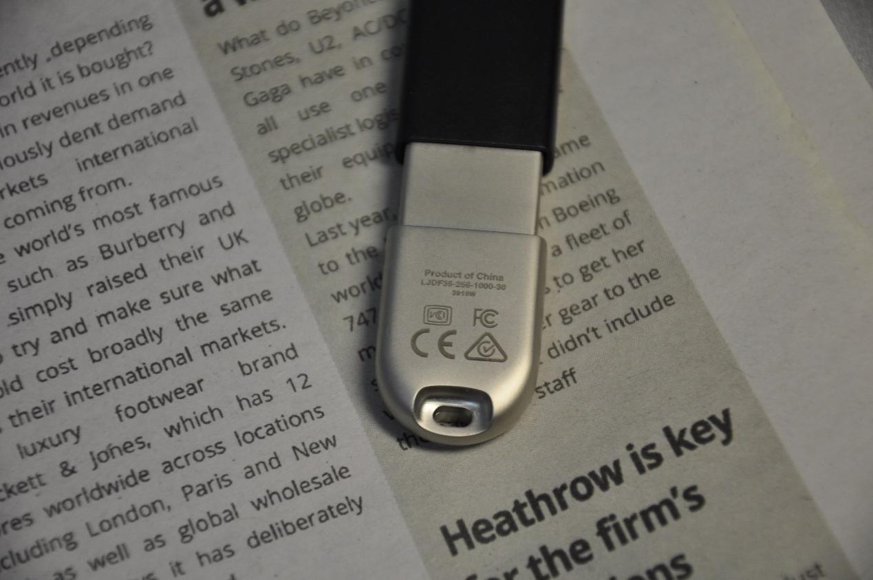 指纹加密固态u盘怎么输入指纹,指纹加密u盘可防拷贝吗