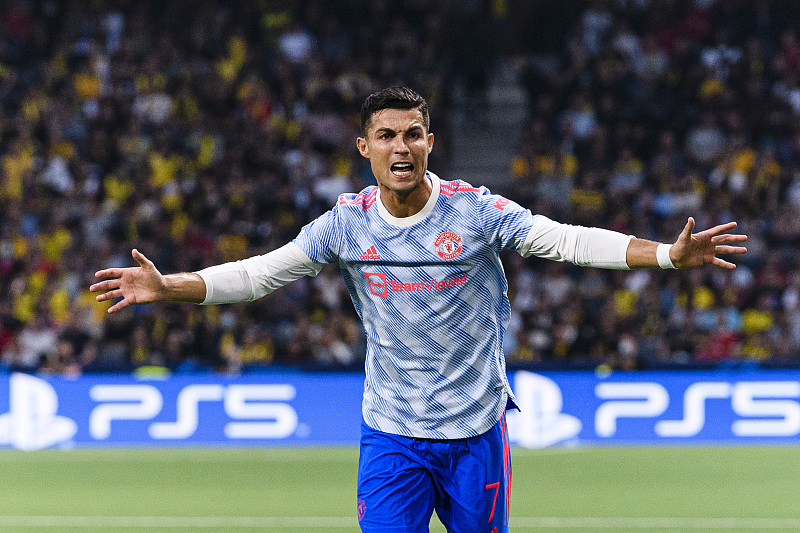 欧冠综述:C罗进球难救主,巴萨越来越平庸