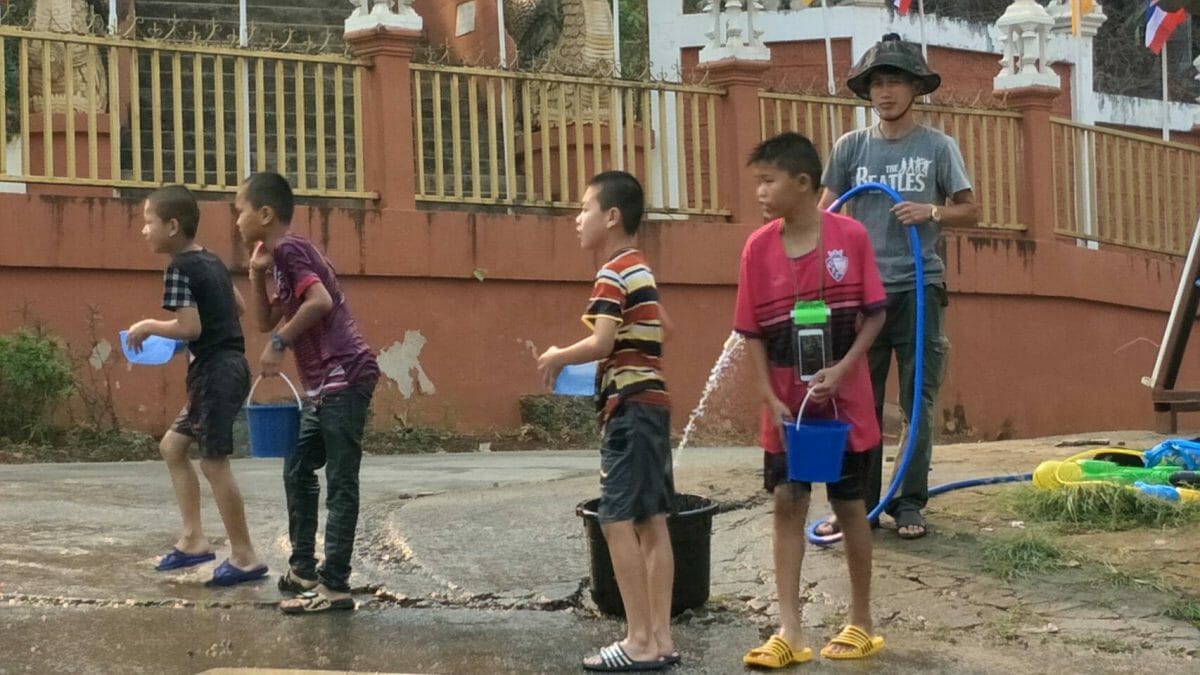 清迈泼水节首日盛况,清迈泼水节期间活动