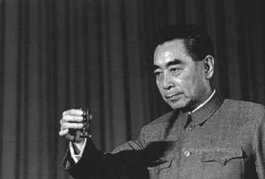 1971年，一件国宝在外宾宴会上离奇失窃，周总理如何巧计夺回？