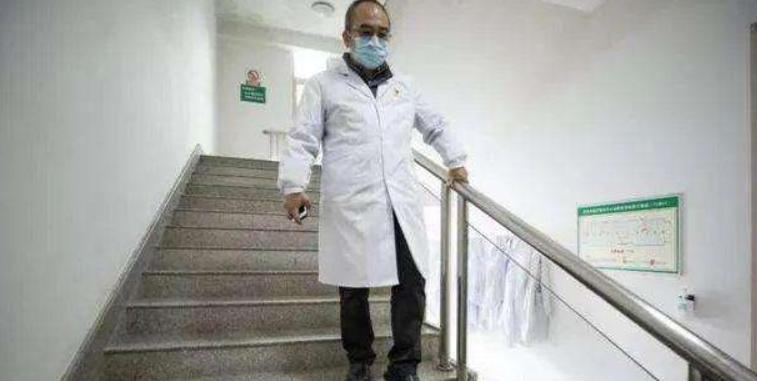 疫情中那些辛苦的人,疫情中还有哪些人员辛苦