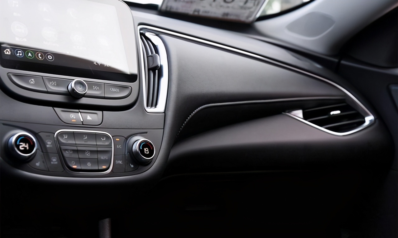 雪佛兰迈锐宝xl提车感受,15万可以提雪佛兰迈锐宝xl顶配吗