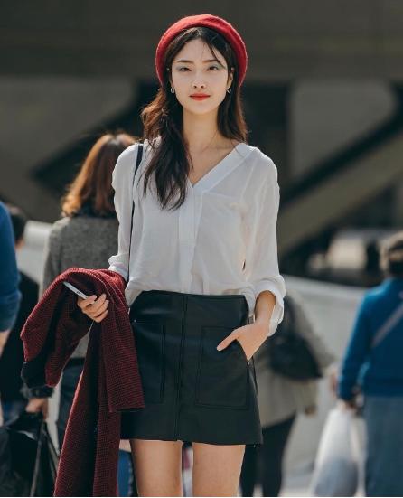 韩流风又起来了，短款夹克+卷边牛仔裤，帅气得不行，第5套更好看