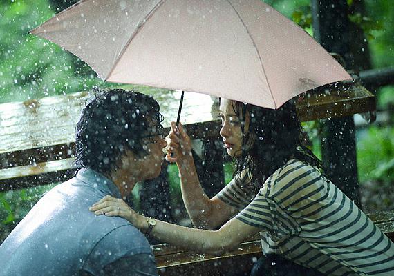 《昼颜》：一对不伦之恋，被拍的如此纯白无瑕