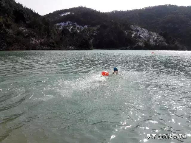 冬泳伤阳气是真的吗,冬泳到底会不会伤阳气